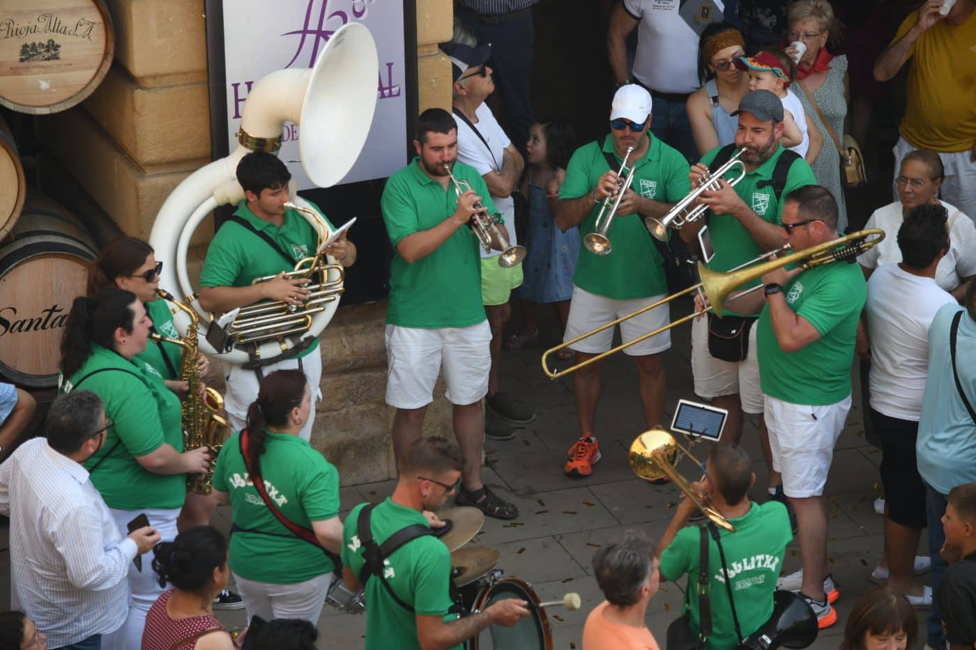 FOTOS: Haro estalla en fiestas entre homenajes, tradición y un calor sofocante 67 FOTOS: Haro estalla en fiestas entre homenajes, tradición y un calor sofocante 67