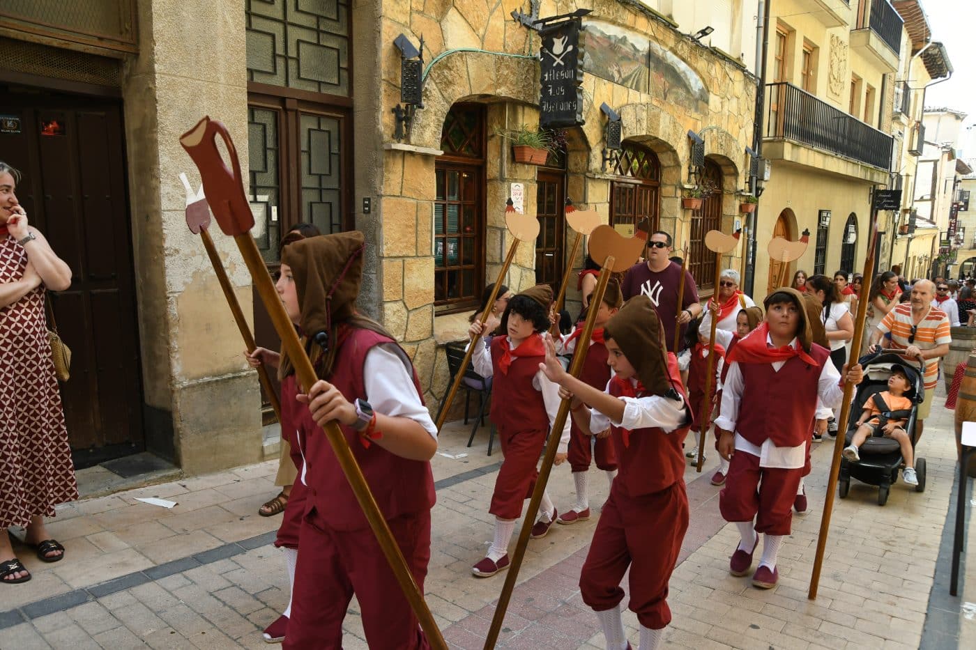 FOTOS: Haro estalla en fiestas entre homenajes, tradición y un calor sofocante 29 FOTOS: Haro estalla en fiestas entre homenajes, tradición y un calor sofocante 29