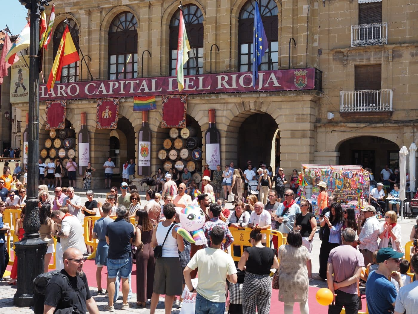 FOTOS: Haro reivindica la diversidad con una emotiva Gala del Orgullo en plena víspera de la Batalla del Vino 26