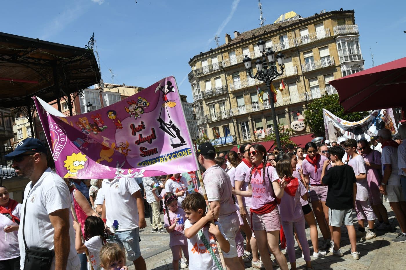FOTOS: La Batalla del Vino Infantil conquista de nuevo a pequeños y mayores en Haro 82