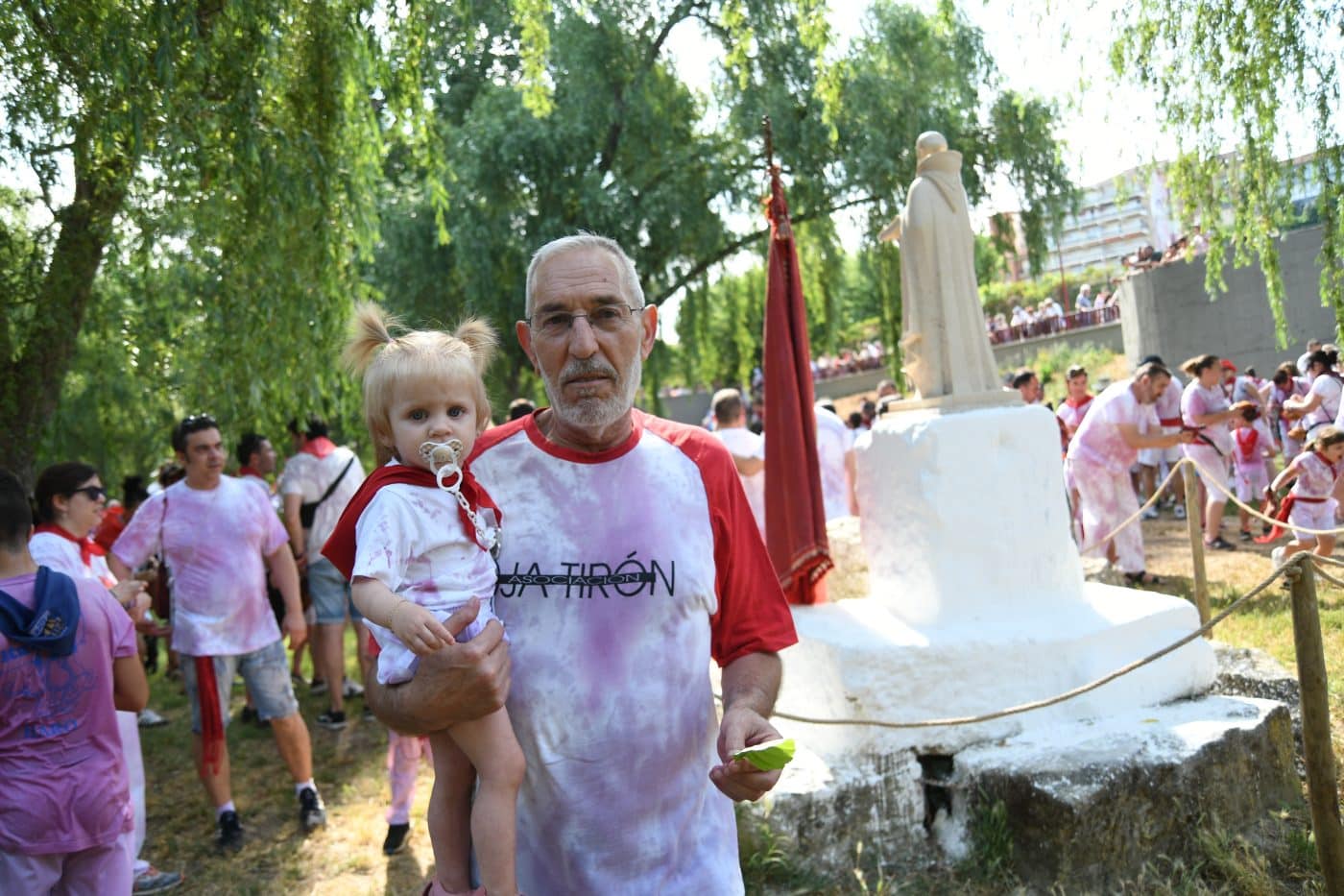 FOTOS: La Batalla del Vino Infantil conquista de nuevo a pequeños y mayores en Haro 102