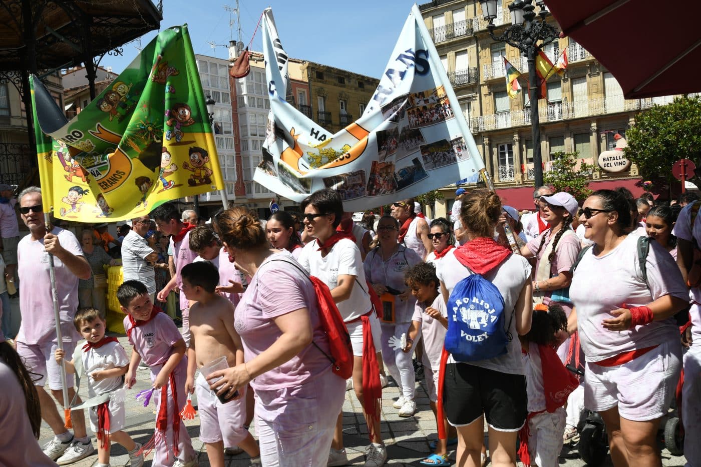 FOTOS: La Batalla del Vino Infantil conquista de nuevo a pequeños y mayores en Haro 69