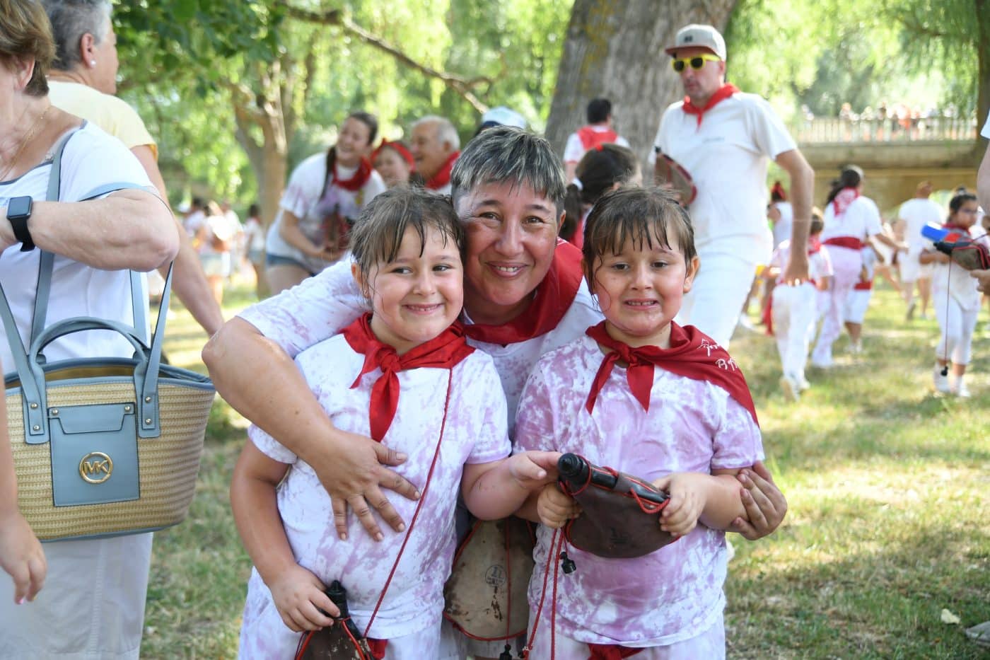 FOTOS: La Batalla del Vino Infantil conquista de nuevo a pequeños y mayores en Haro 53