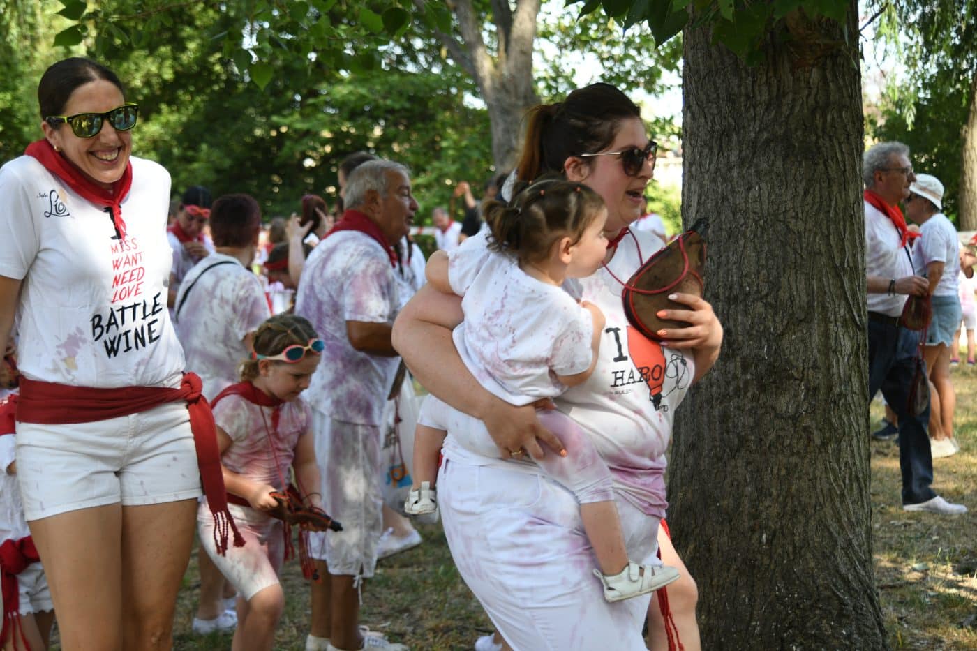 FOTOS: La Batalla del Vino Infantil conquista de nuevo a pequeños y mayores en Haro 50