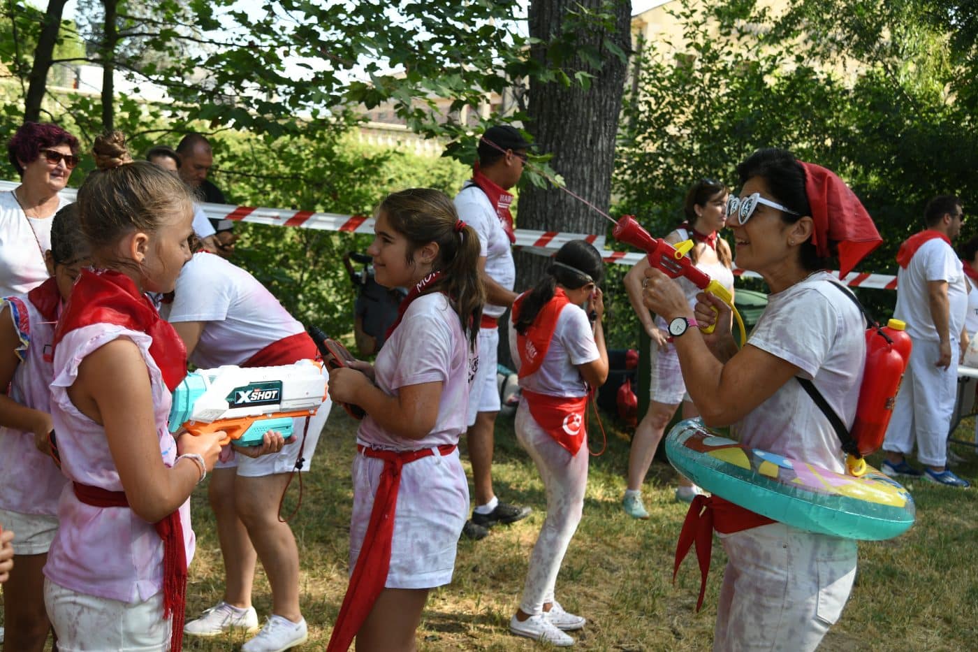 FOTOS: La Batalla del Vino Infantil conquista de nuevo a pequeños y mayores en Haro 40