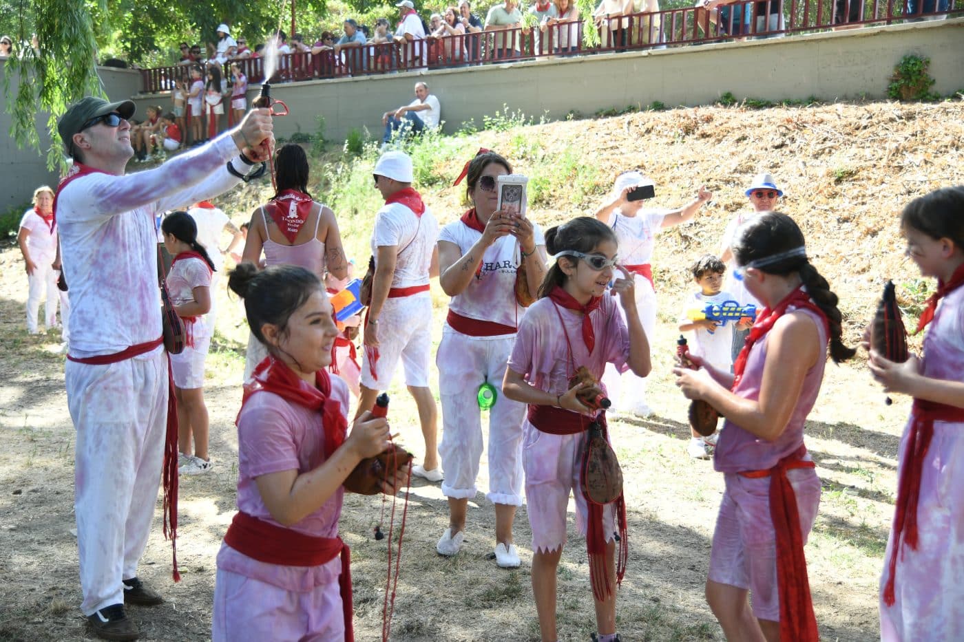 FOTOS: La Batalla del Vino Infantil conquista de nuevo a pequeños y mayores en Haro 31
