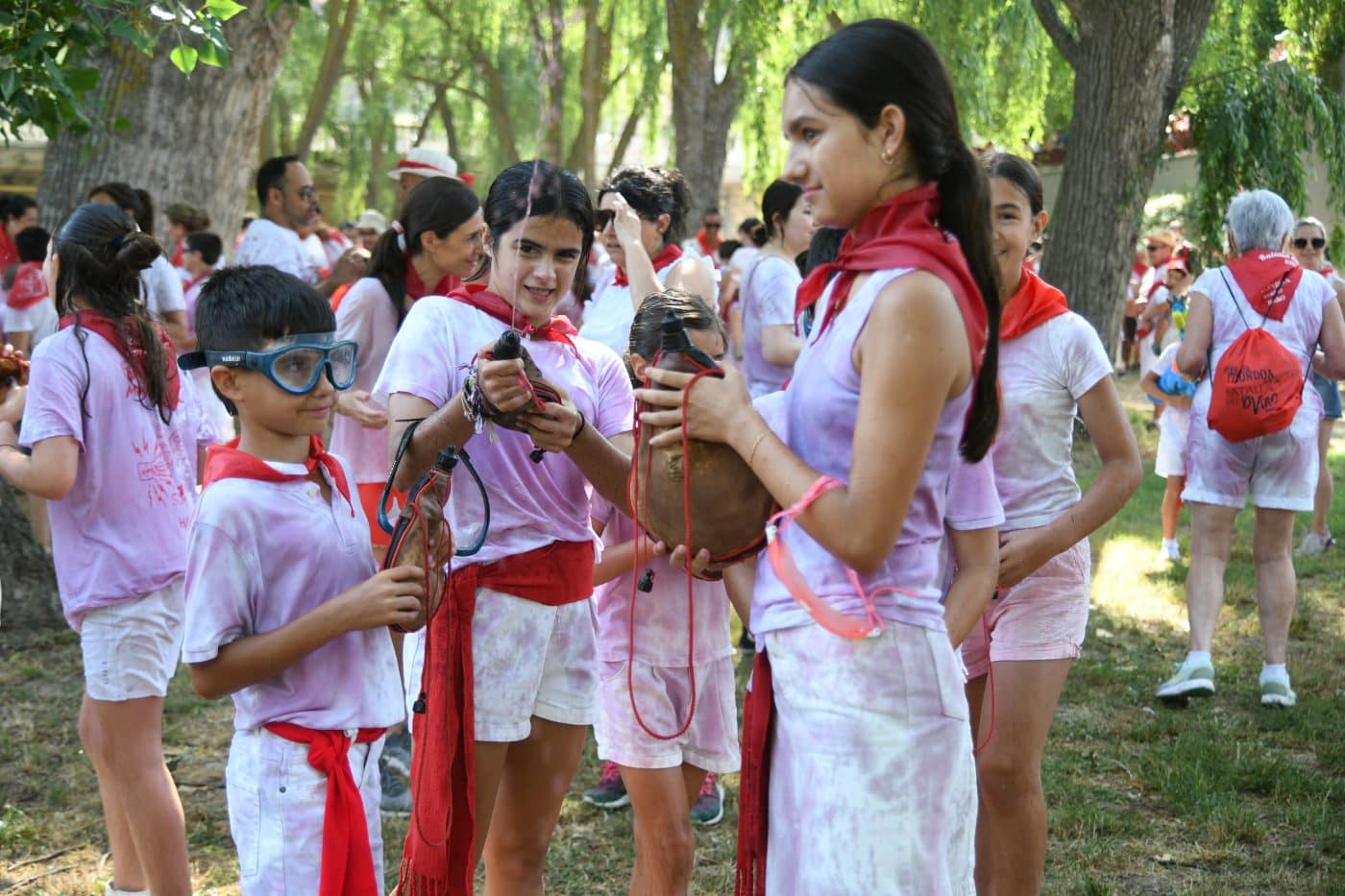 FOTOS: La Batalla del Vino Infantil conquista de nuevo a pequeños y mayores en Haro 39