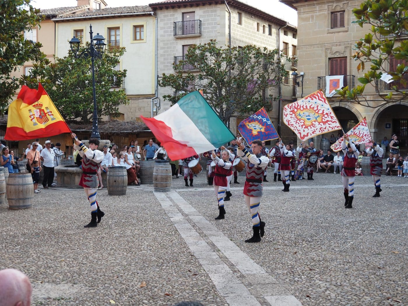 FOTOS: Las Jornadas de Medievales de Briones se despiden con un emotivo cierre de portales 47