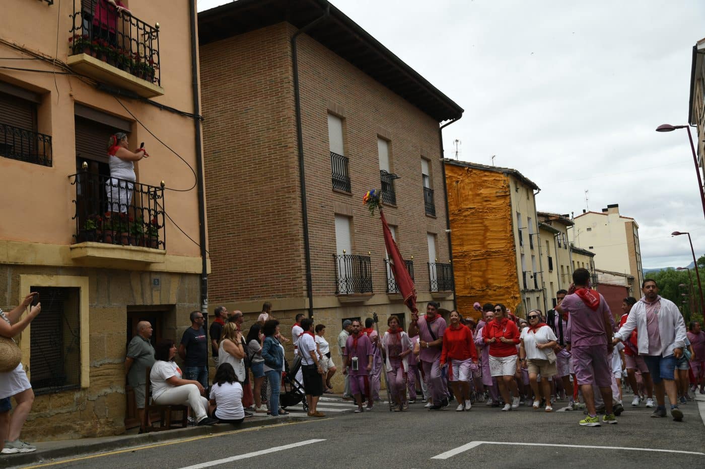 FOTOS: Las Vueltas convierten la Herradura de Haro en el gran epicentro de la fiesta tras la Batalla del Vino 72