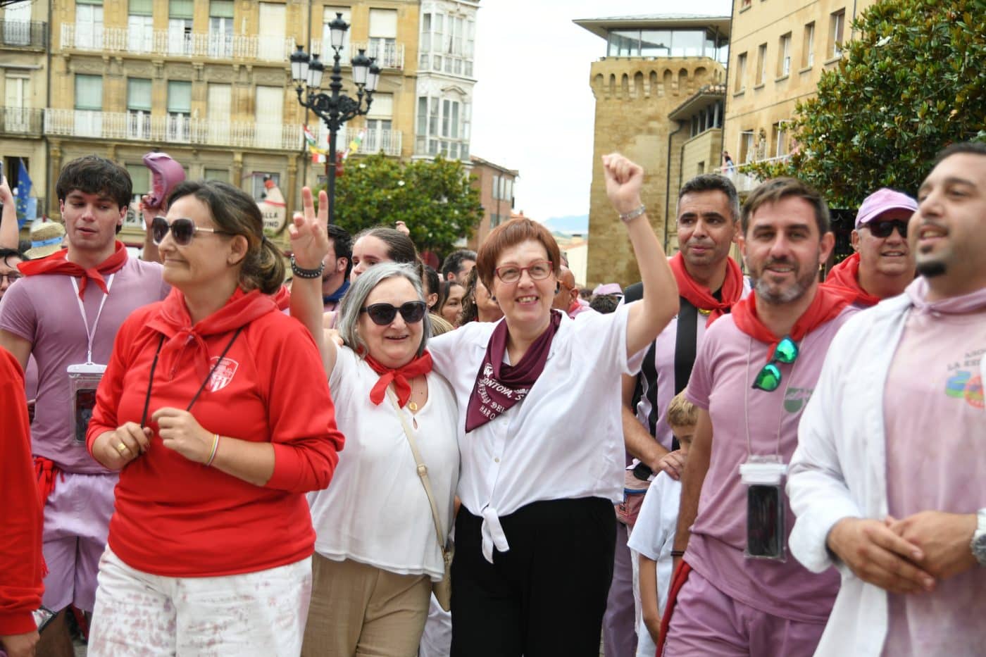 FOTOS: Las Vueltas convierten la Herradura de Haro en el gran epicentro de la fiesta tras la Batalla del Vino 58