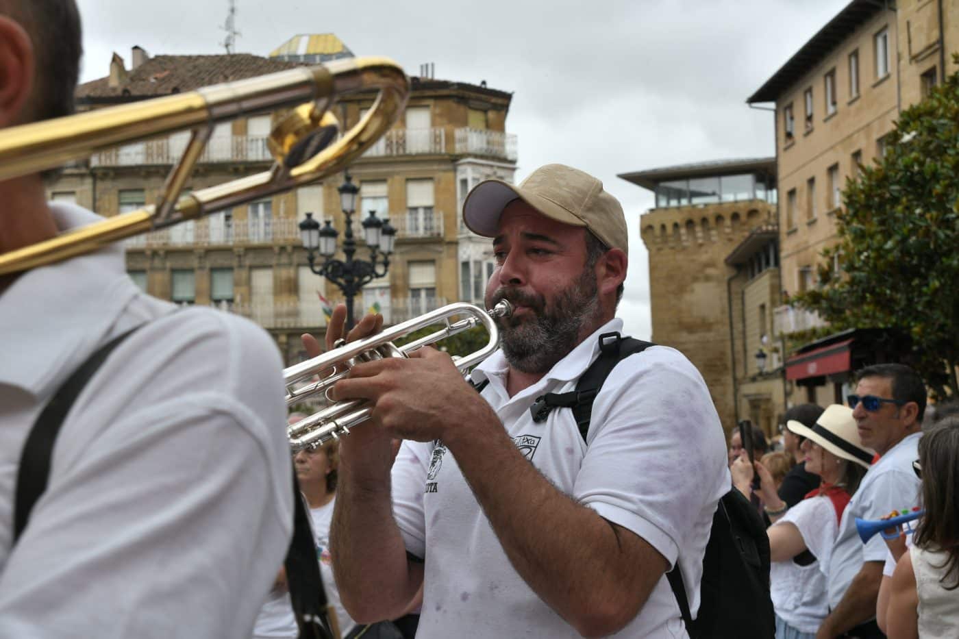 FOTOS: Las Vueltas convierten la Herradura de Haro en el gran epicentro de la fiesta tras la Batalla del Vino 60