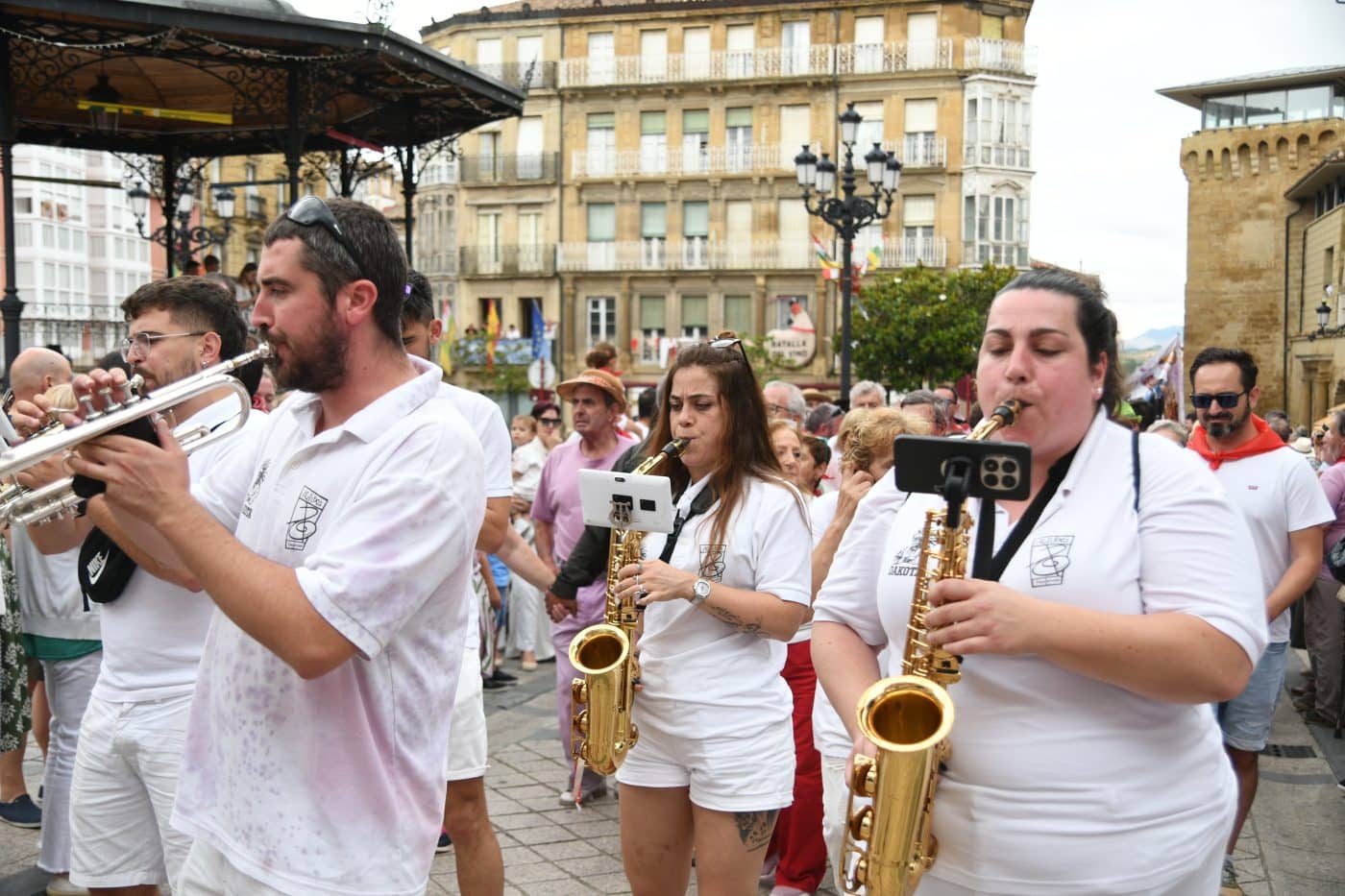 FOTOS: Las Vueltas convierten la Herradura de Haro en el gran epicentro de la fiesta tras la Batalla del Vino 55
