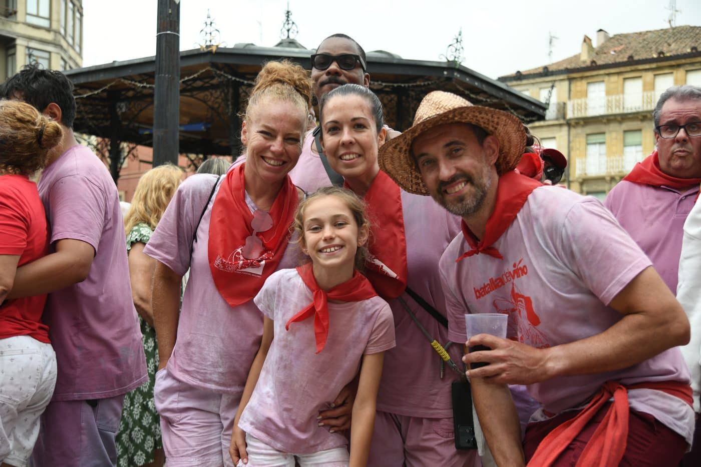 FOTOS: Las Vueltas convierten la Herradura de Haro en el gran epicentro de la fiesta tras la Batalla del Vino 40