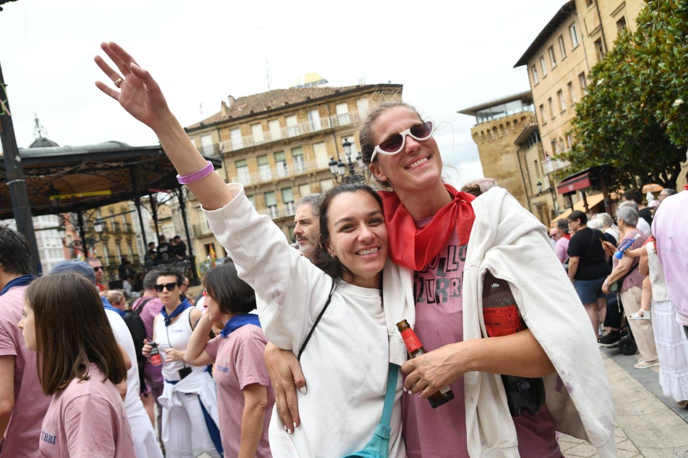 FOTOS: Las Vueltas convierten la Herradura de Haro en el gran epicentro de la fiesta tras la Batalla del Vino 14