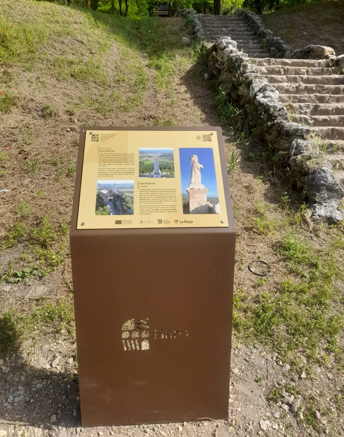 Haro estrena una red de señalización inteligente para descubrir su patrimonio a golpe de QR 1