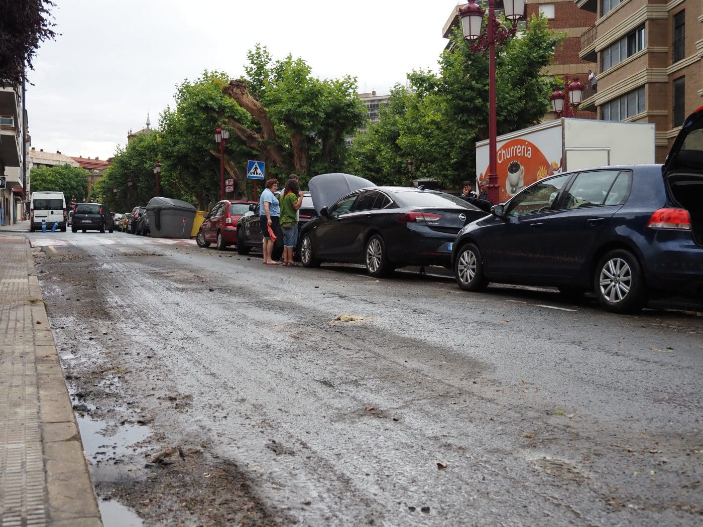 Una tromba de agua convierte varias calles de Haro en ríos 8