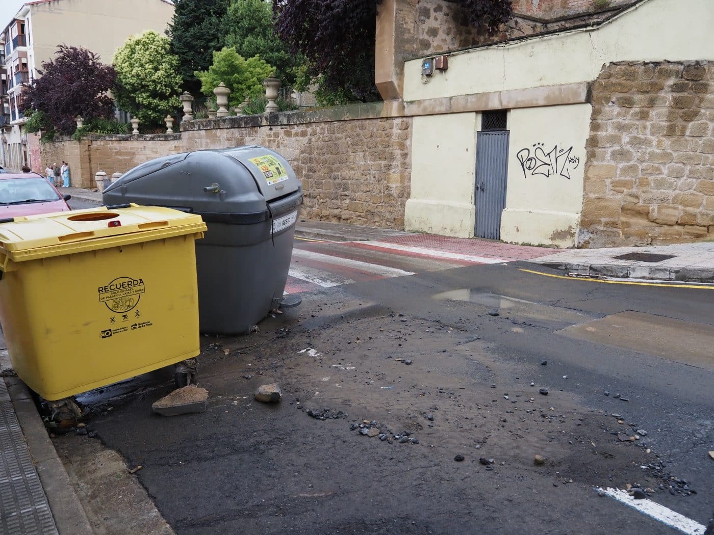 Una tromba de agua convierte varias calles de Haro en ríos 2