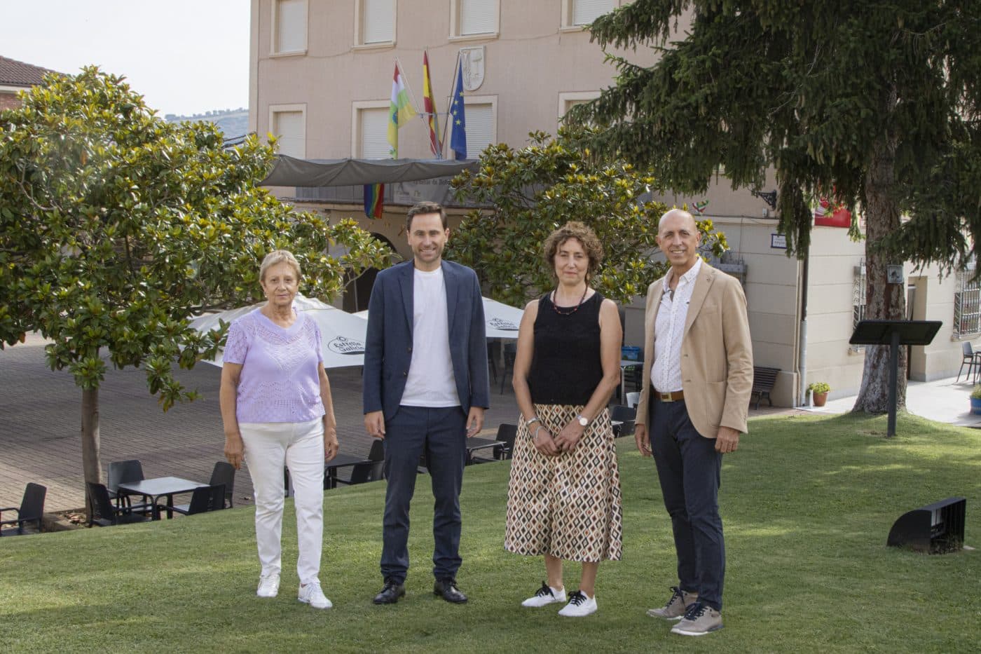 Bobadilla estrena un nuevo espacio municipal con biblioteca, sala polivalente y zonas para actividades 1