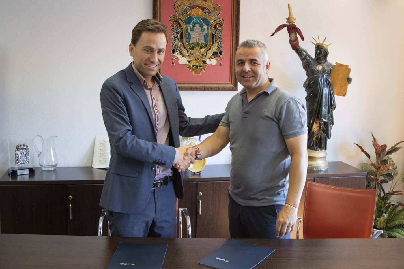 Cenicero renovará la Plaza y Calle San Martín y urbanizará un tramo de la Avenida de Logroño 1
