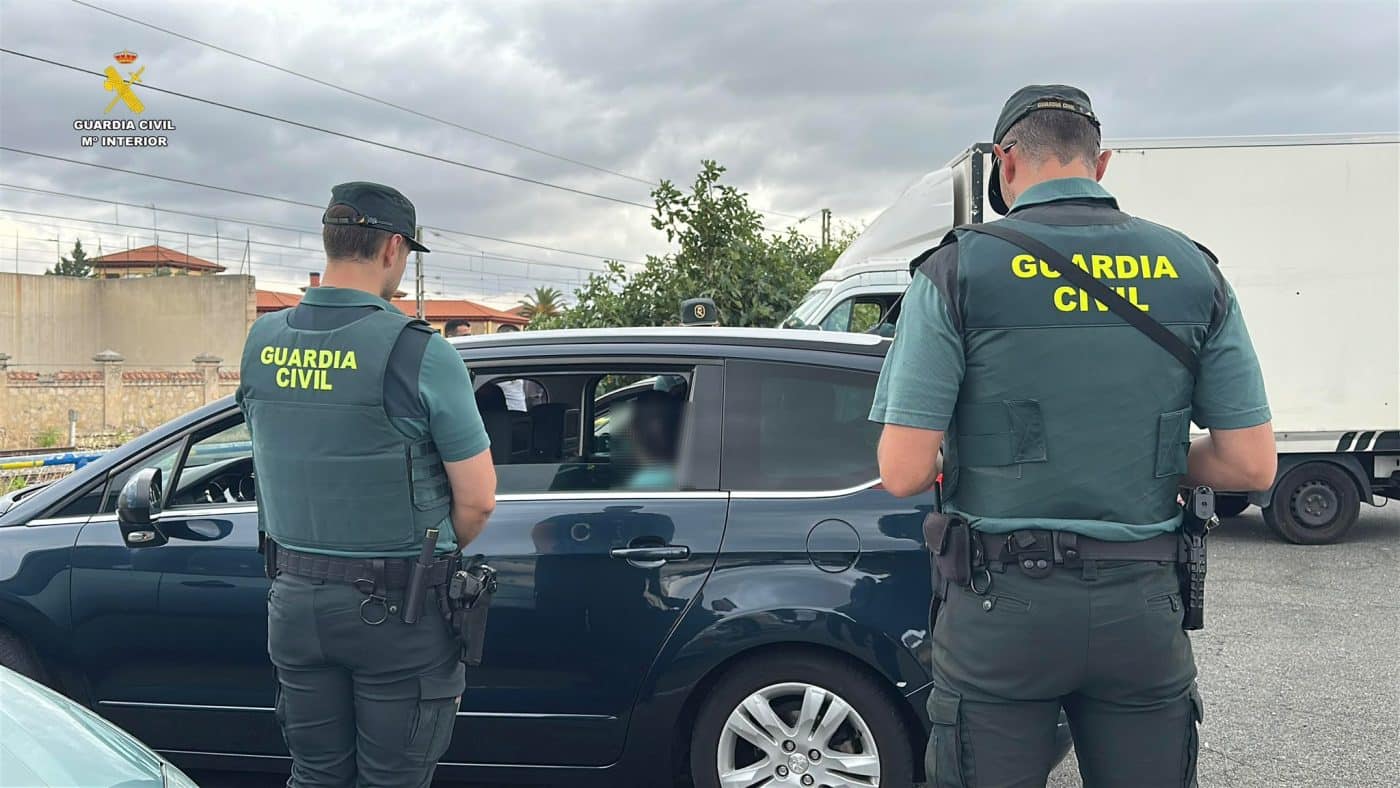 La Guardia Civil detecta a 133 conductores sin permiso al volante en La Rioja en los cinco primeros meses del año 2 La Guardia Civil detecta a 133 conductores sin permiso al volante en La Rioja en los cinco primeros meses del año 2