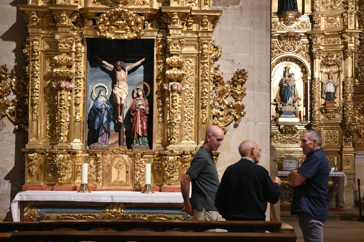 La parroquia de Santo Tomás de Haro inaugura el nuevo Retablo de la Sábana Santa tras más de seis meses de trabajo 10 La parroquia de Santo Tomás de Haro inaugura el nuevo Retablo de la Sábana Santa tras más de seis meses de trabajo 10