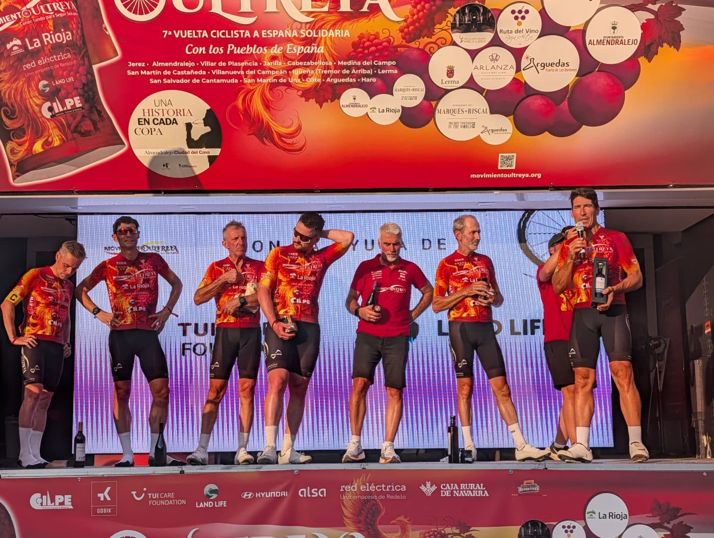 La VII Vuelta a España-Movimiento Ultreya culmina en Haro con una jornada festiva y 1.480 euros para la AD Toloño 4