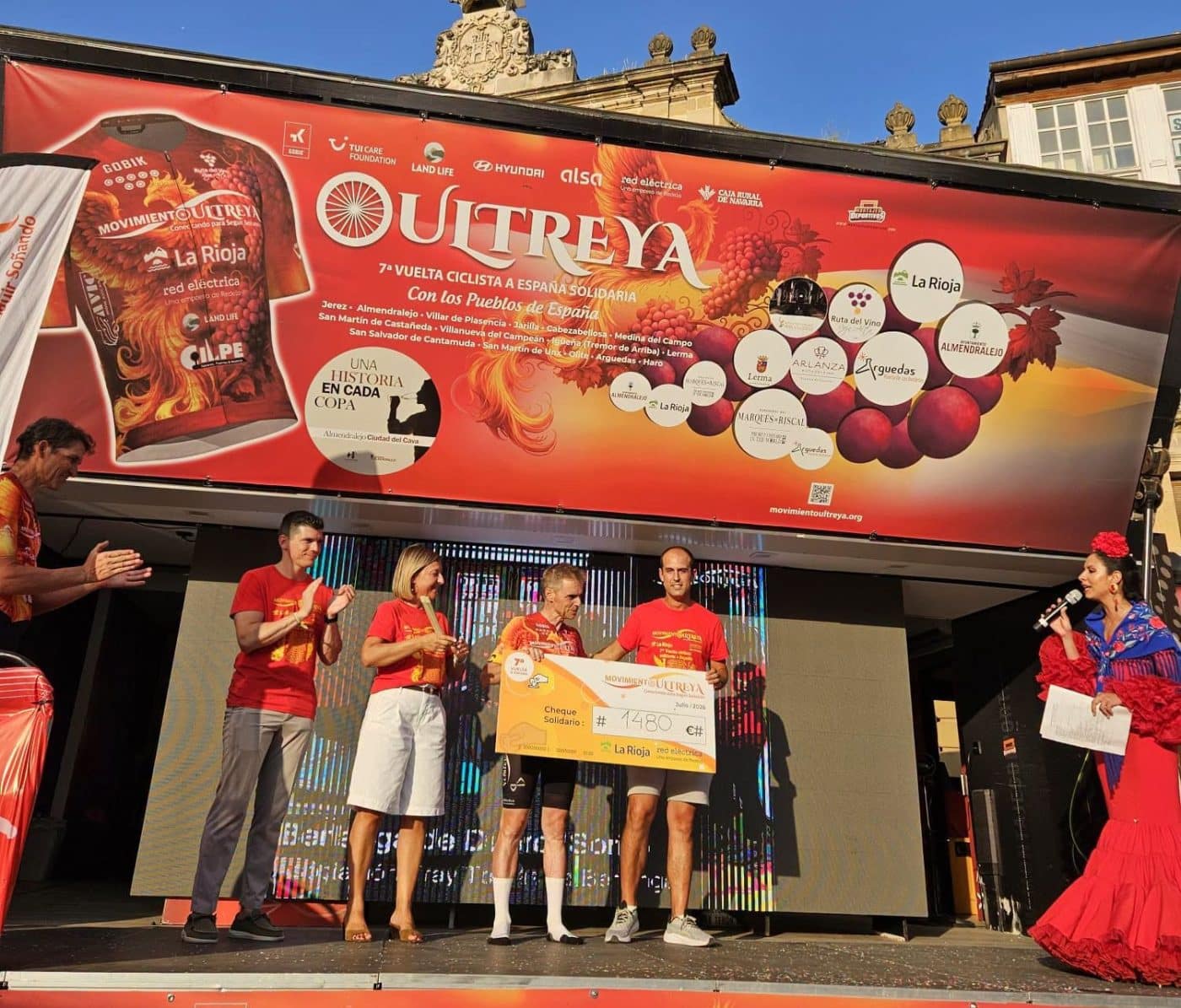 La VII Vuelta a España-Movimiento Ultreya culmina en Haro con una jornada festiva y 1.480 euros para la AD Toloño 3