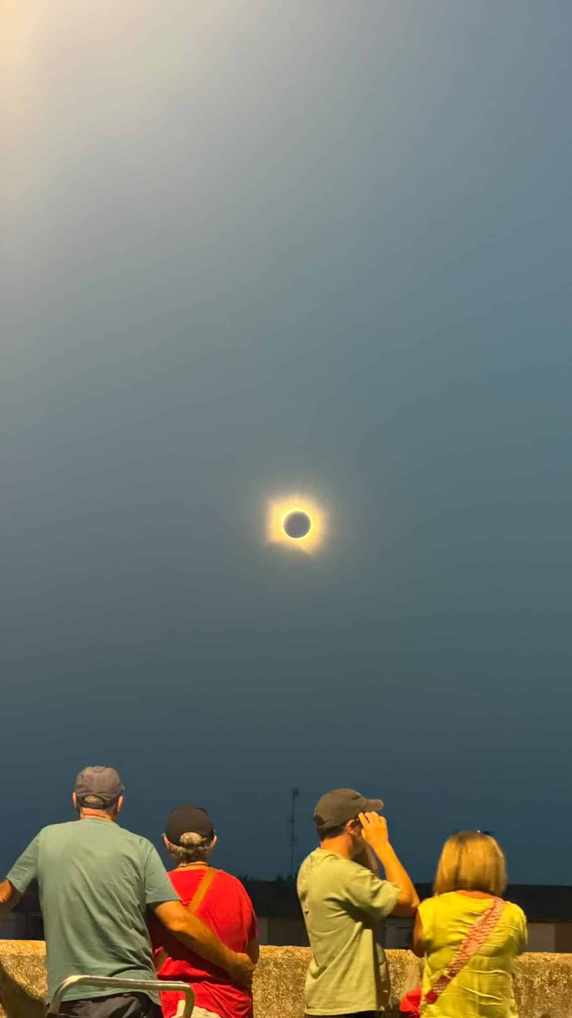 FOTOS: Briones y Haro vibran con el eclipse total en una jornada que ya forma parte de la historia 26