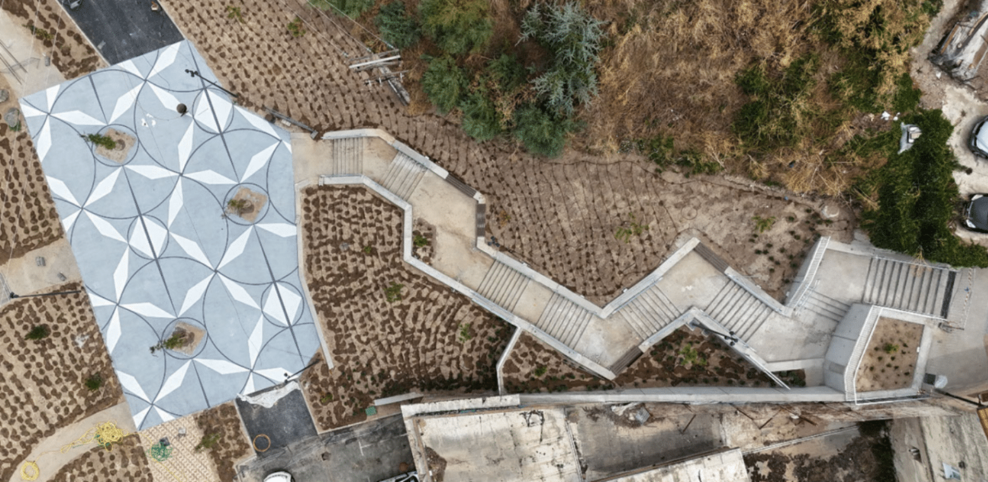 Haro abre al tránsito las nuevas escaleras que conectan el parque del Tirón con la calle San Felices 3
