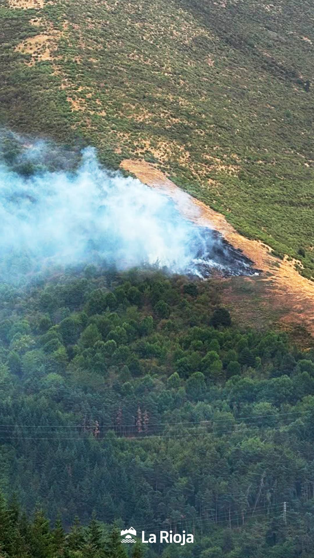 Estabilizado el incendio de Anguiano mientras todos los medios se concentran en el fuego de Ezcaray 2