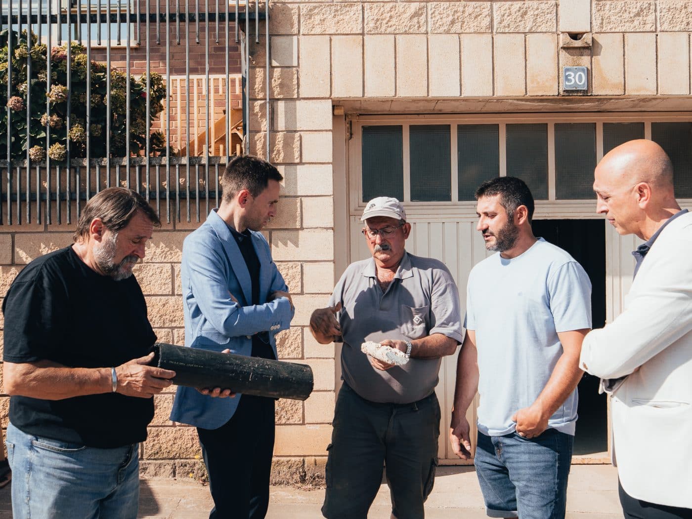 Camprovín renueva su principal conducción de agua tras los problemas provocados por la cal 1 Camprovín renueva su principal conducción de agua tras los problemas provocados por la cal 1