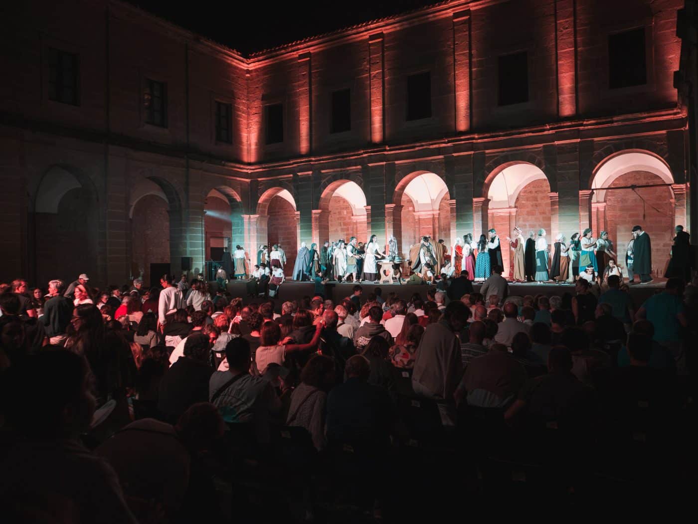 Capellán asiste a la clausura de la 32 edición de Los Milagros del Santo en Santo Domingo de la Calzada 1