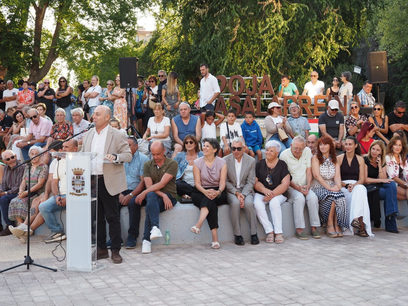 Casalarreina inaugura el nuevo Parque del Oja con una multitudinaria jornada de convivencia entre vecinos y veraneantes 8