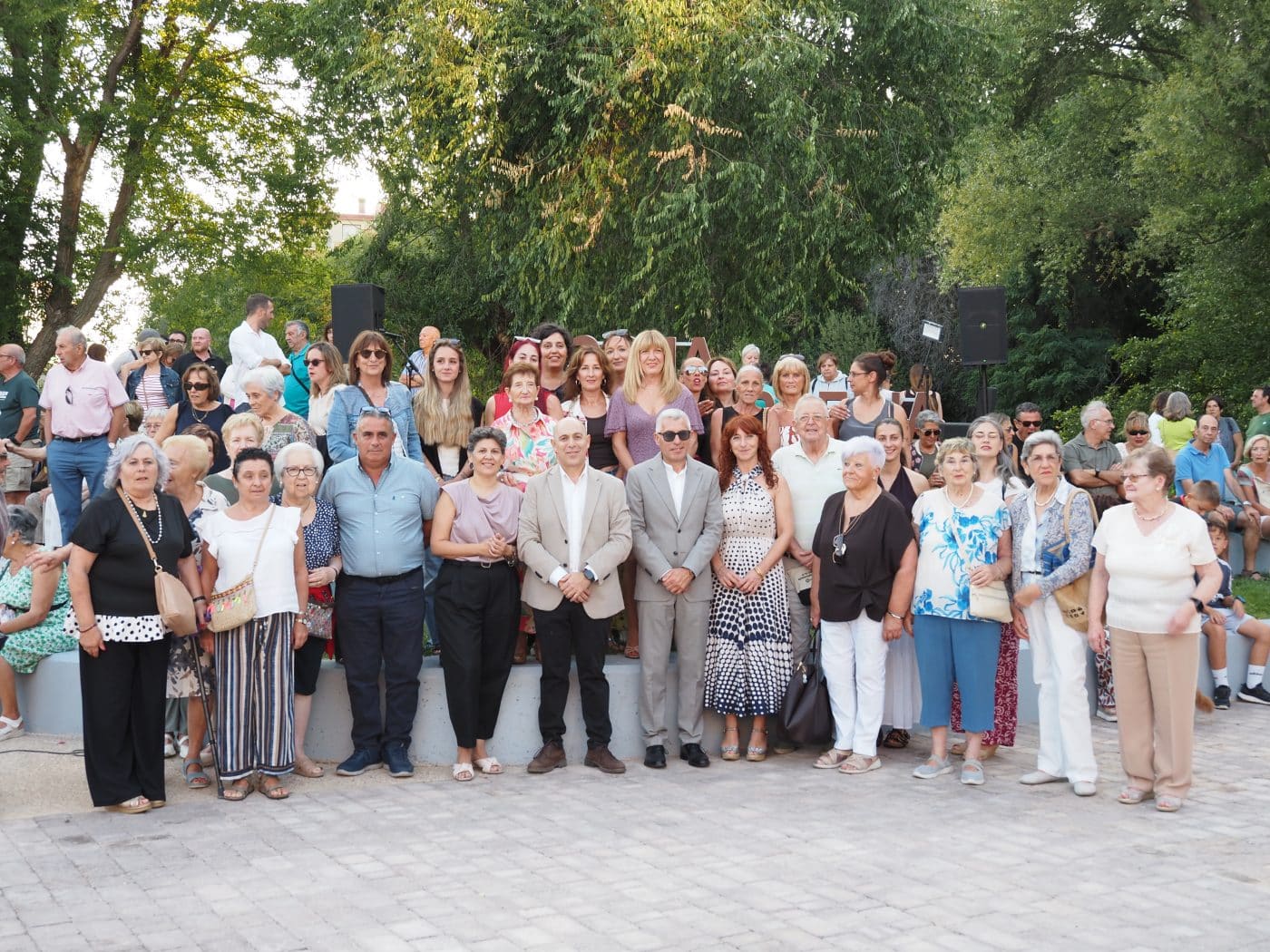 Casalarreina inaugura el nuevo Parque del Oja con una multitudinaria jornada de convivencia entre vecinos y veraneantes 1