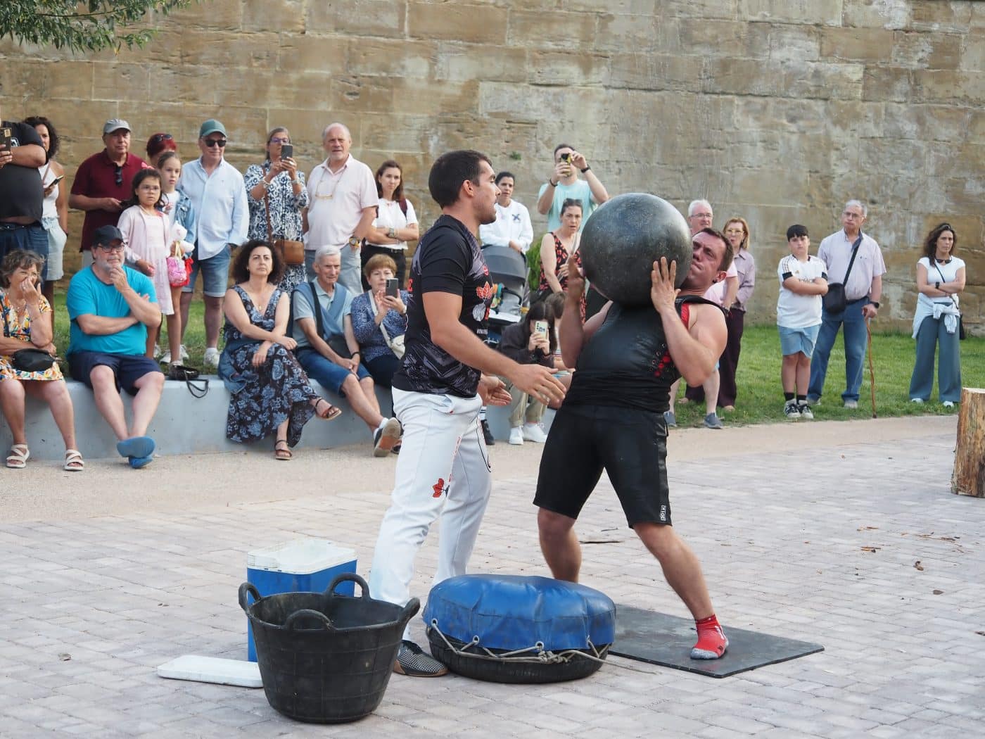 Casalarreina inaugura el nuevo Parque del Oja con una multitudinaria jornada de convivencia entre vecinos y veraneantes 24