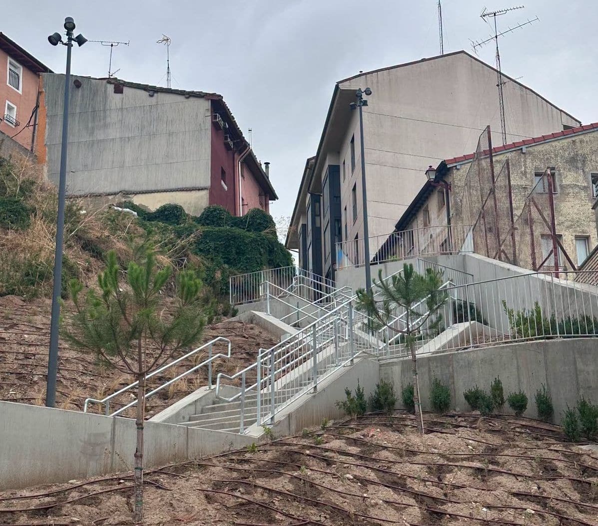 Haro recupera el acceso entre El Ferial y la calle San Felices 3 Haro recupera el acceso entre El Ferial y la calle San Felices 3