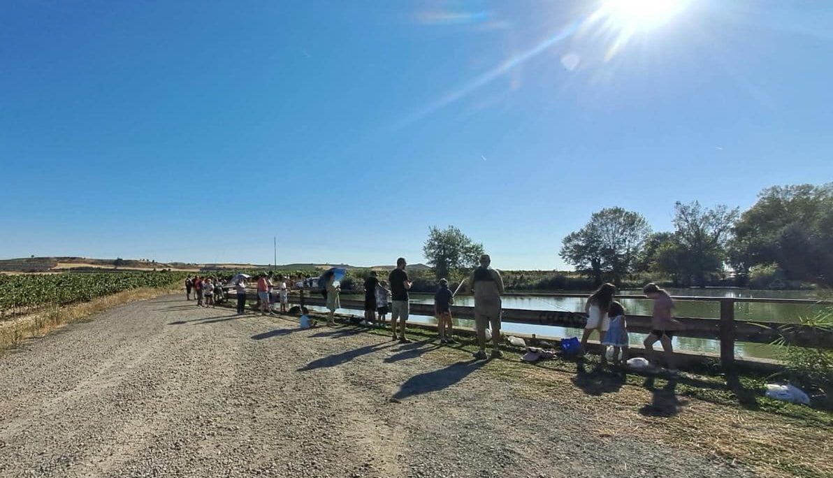 Haro disfruta de dos jornadas de pesca infantil con 25 participantes 2 Haro disfruta de dos jornadas de pesca infantil con 25 participantes 2