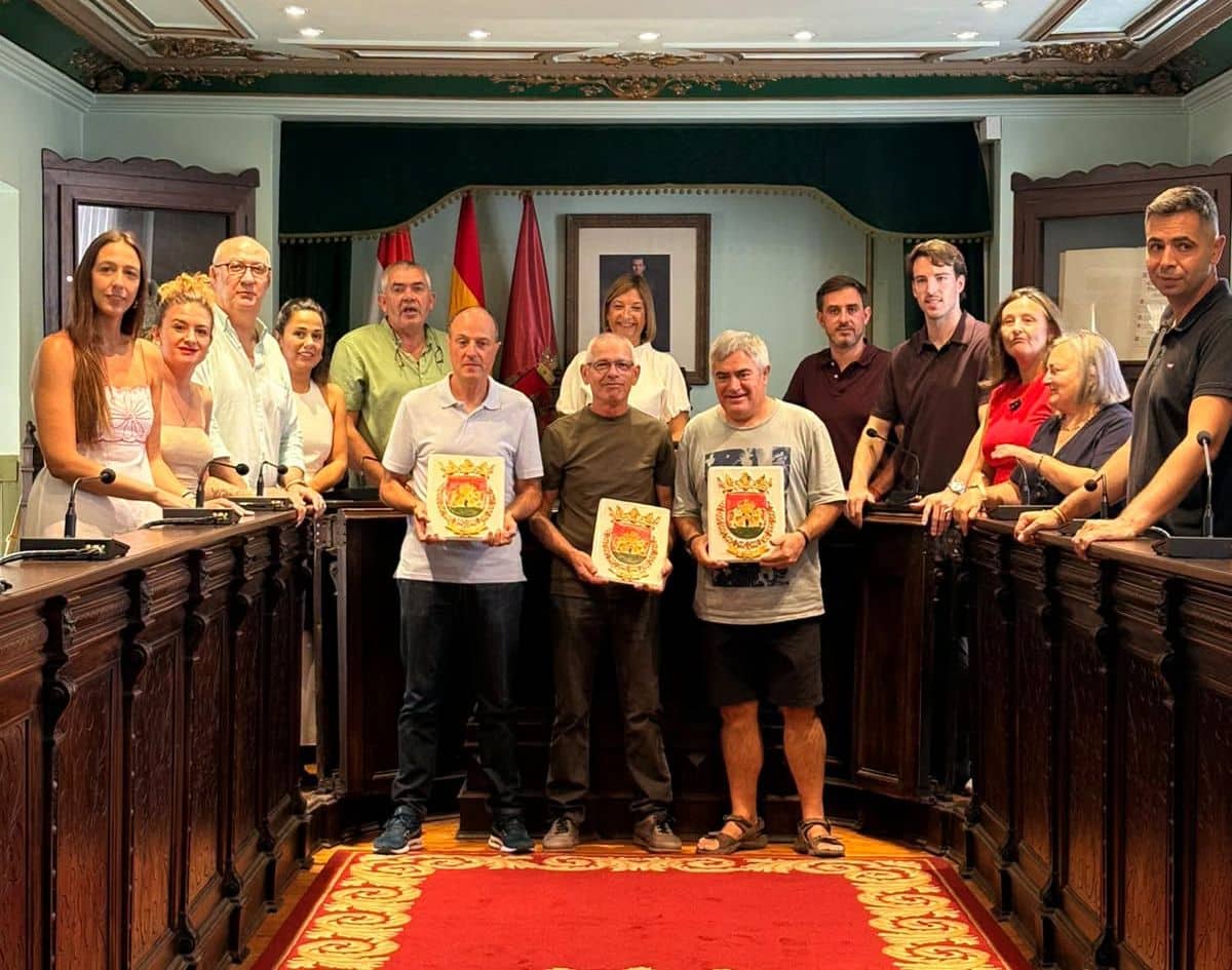 Haro da la bienvenida a sus fiestas entre cohetes y homenajes 1
