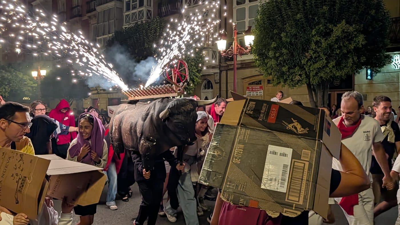 FOTOS: Haro despide las fiestas de la Vega al ritmo de la Jira 53