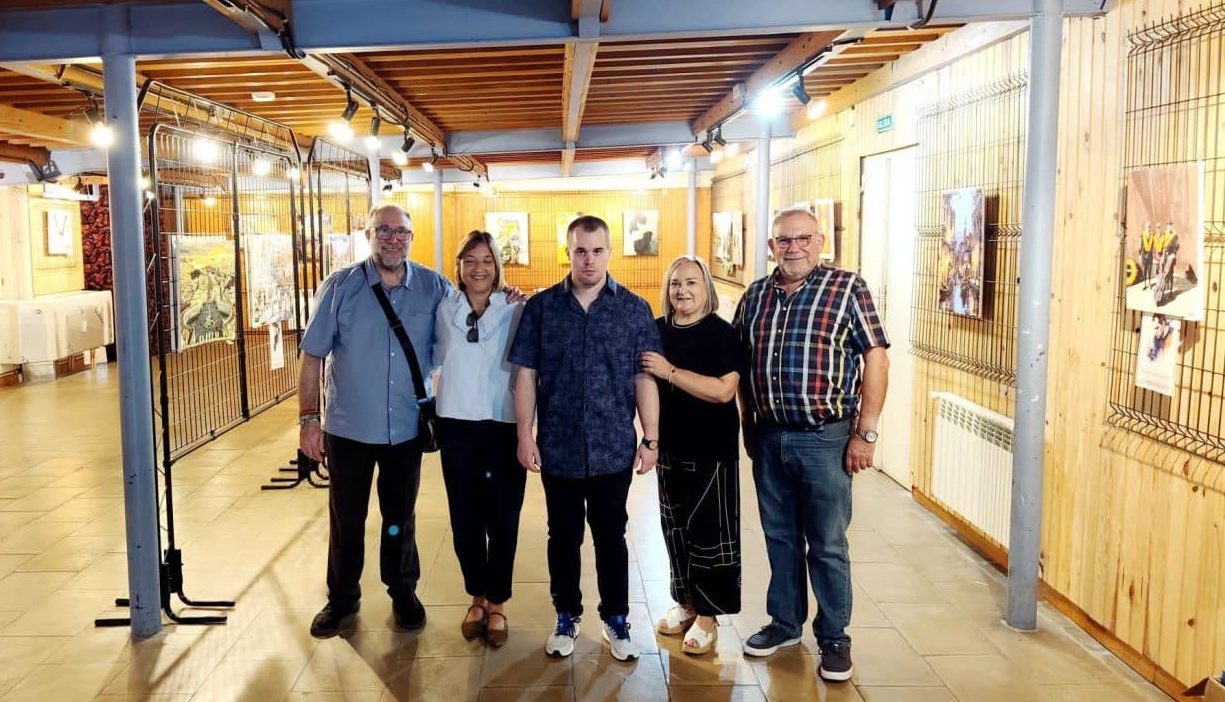 El arte de Nacho Vera Sainz llega al Teatro Bretón de Haro con la exposición 'Cuadros' 1 El arte de Nacho Vera Sainz llega al Teatro Bretón de Haro con la exposición 'Cuadros' 1