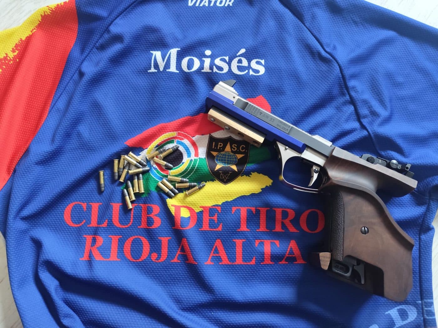 Dos podios para el Club de Tiro Rioja Alta en los campeonatos de La Rioja de Fuego Central y Pistola Deportiva 2
