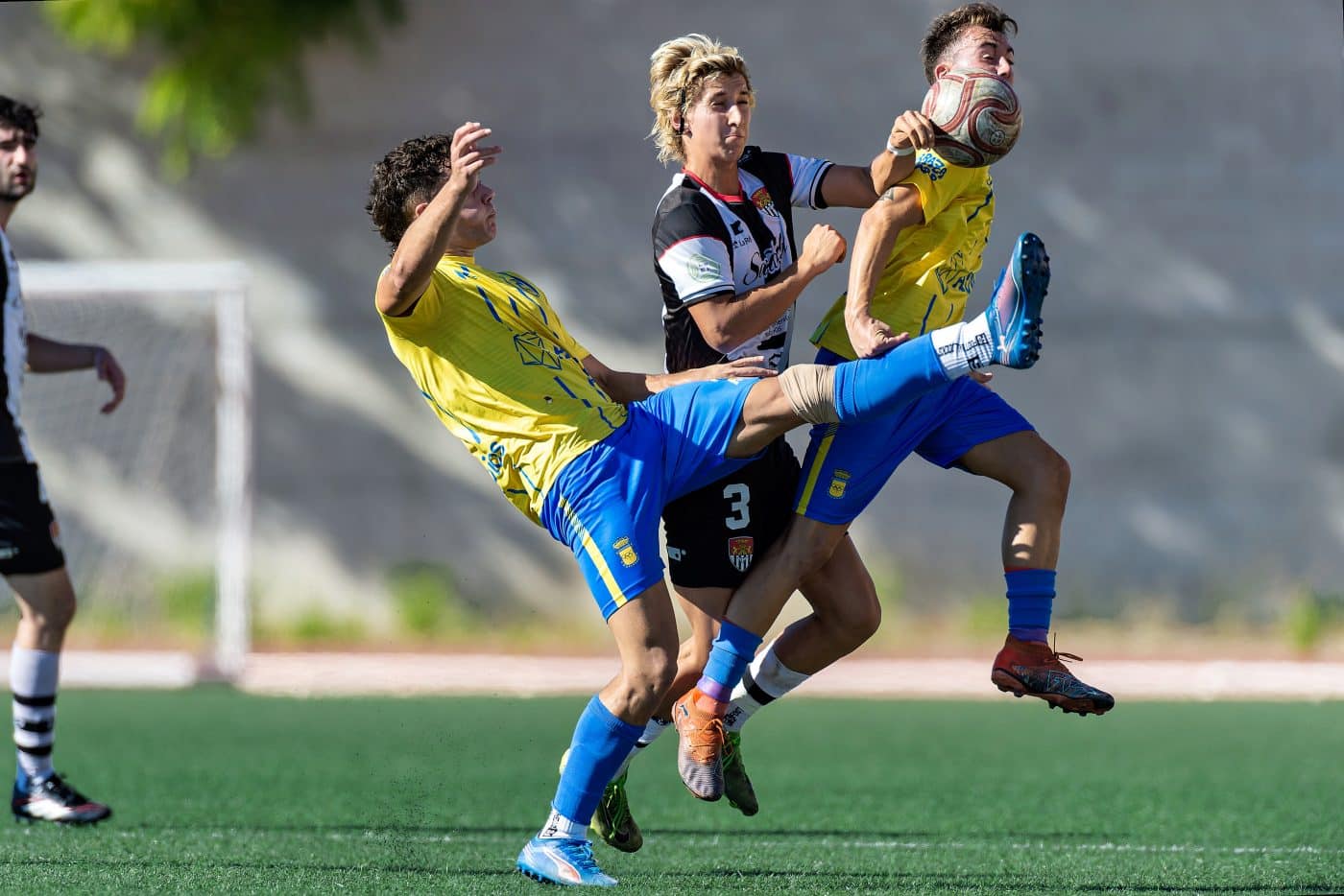 El Haro Deportivo se estrena en el Luis de la Fuente con un triunfo de locura ante el Calasancio 1