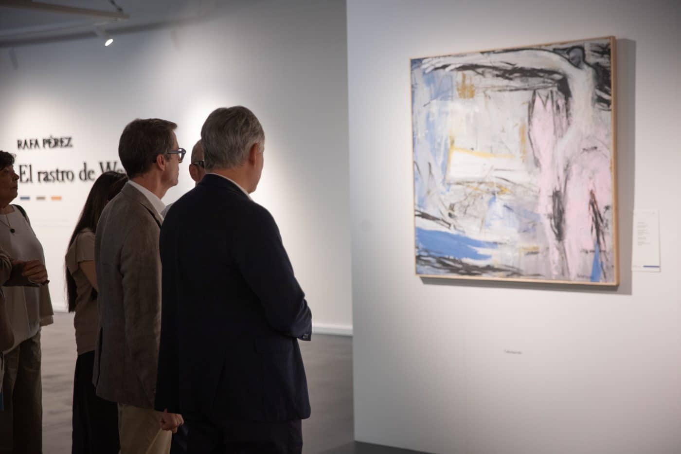 El jarrero Rafa Pérez lleva su universo creativo a la Sala Amós Salvador con ‘El rastro de Wei’ 2 El jarrero Rafa Pérez lleva su universo creativo a la Sala Amós Salvador con ‘El rastro de Wei’ 2
