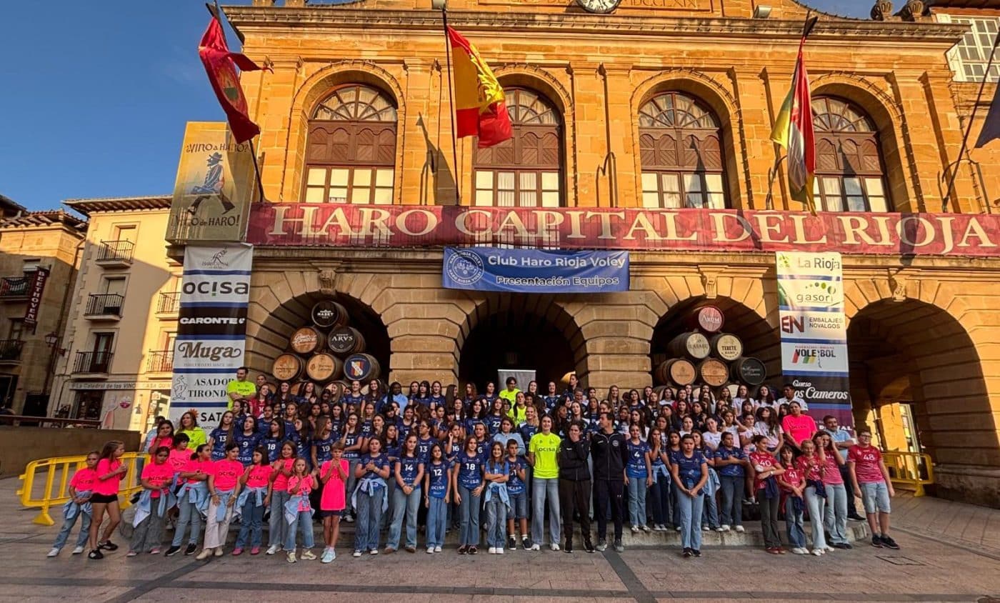 El OCISA Haro Rioja Vóley se presenta en sociedad con más de 200 jóvenes en su cantera 1 El OCISA Haro Rioja Vóley se presenta en sociedad con más de 200 jóvenes en su cantera 1