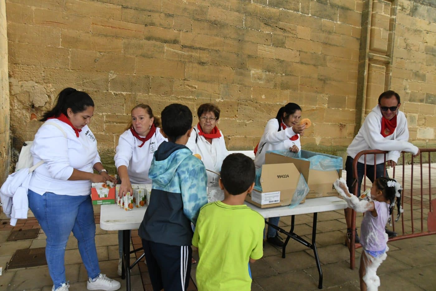 FOTOS: Del cole al gran patio de recreo de las fiestas de Haro 46