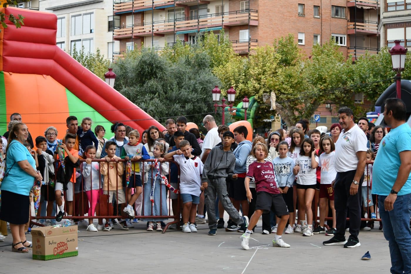 FOTOS: Del cole al gran patio de recreo de las fiestas de Haro 27
