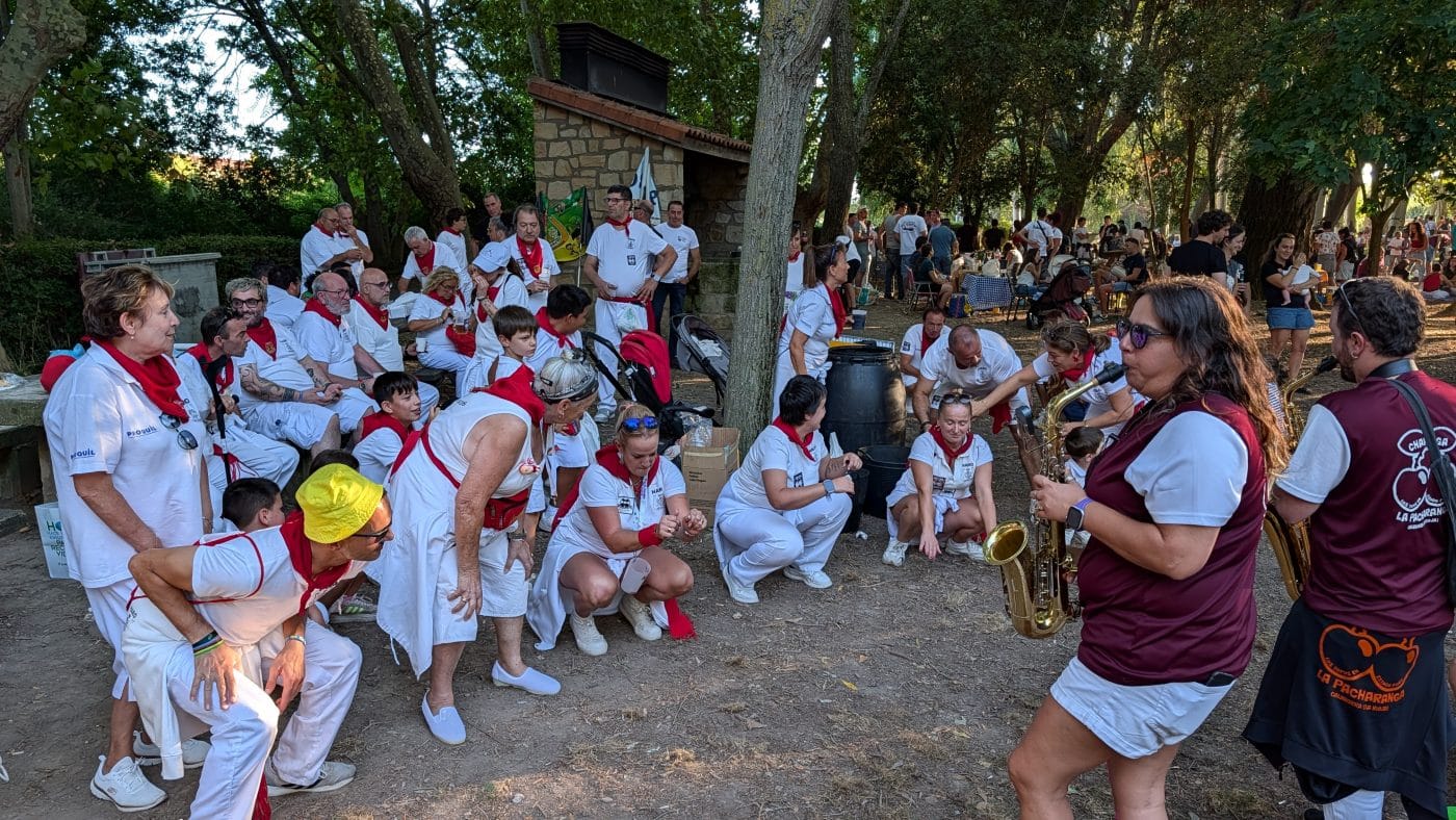FOTOS: Haro despide las fiestas de la Vega al ritmo de la Jira 46