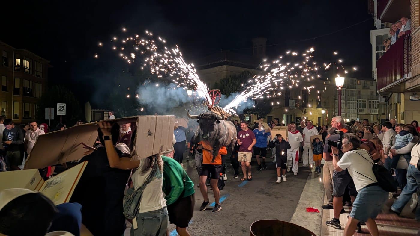 FOTOS: Haro despide las fiestas de la Vega al ritmo de la Jira 21