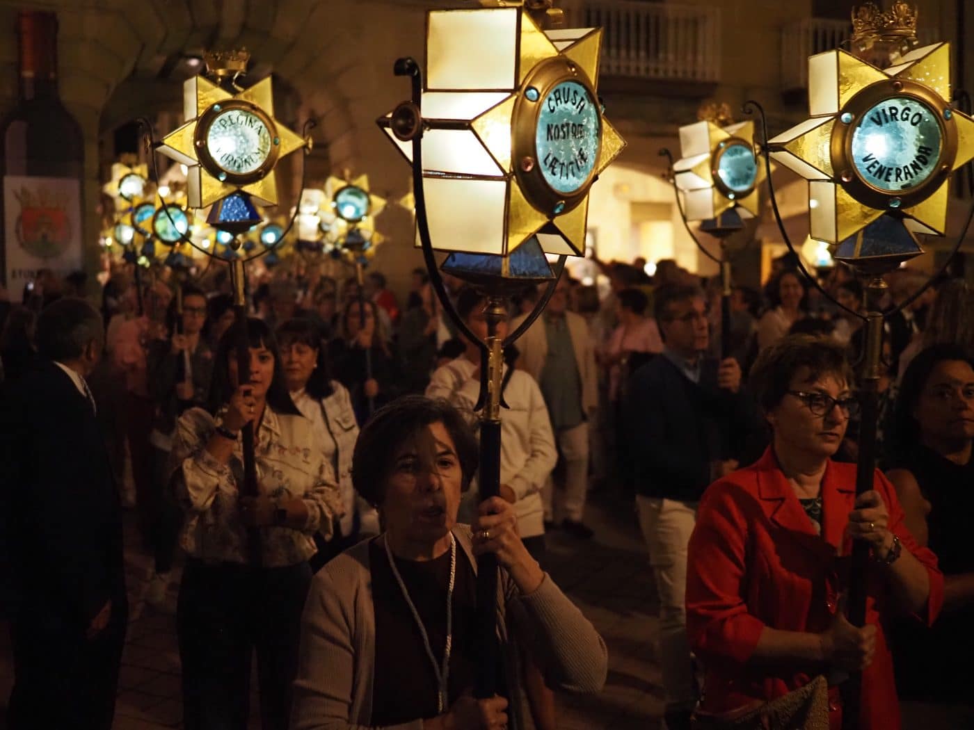 FOTOS: Haro se ilumina con su tradicional Rosario de Faroles 1