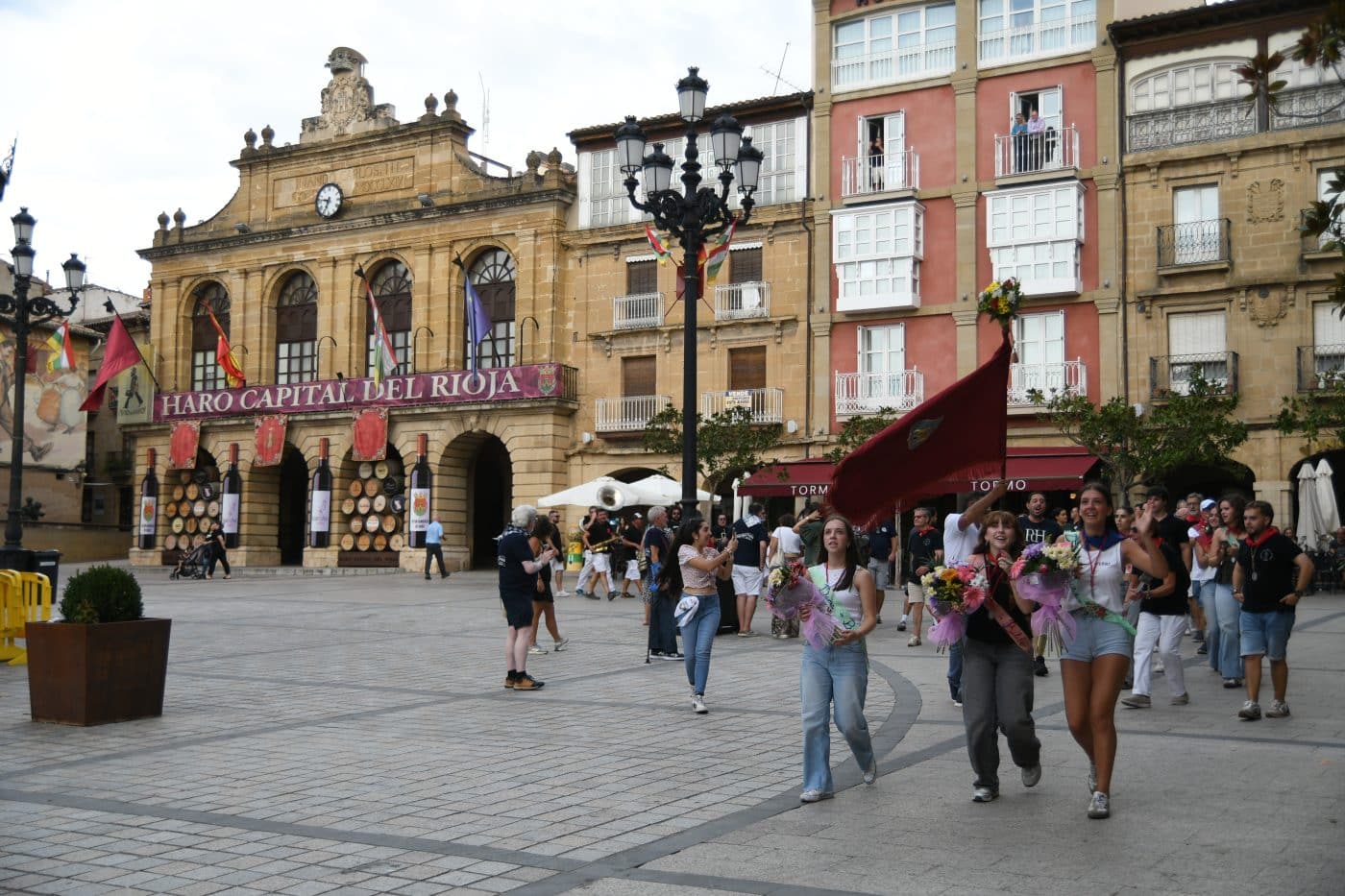 FOTOS: Tradición, calor y fiesta en el Primer Domingo de Septiembre en los Riscos de Bilibio 18